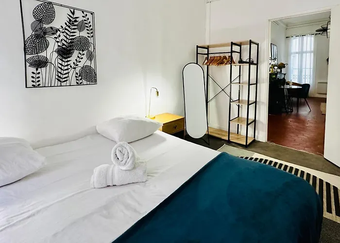 Campo Santo 2 Centre Historique Apartament *